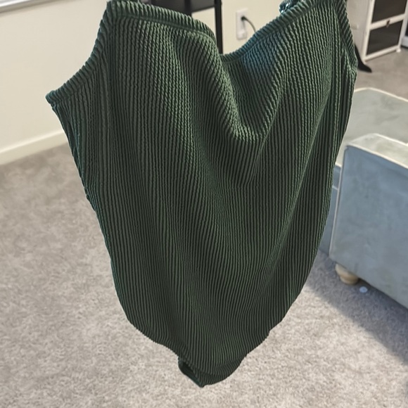 NWT Kona Sol Olive Women's Textured Square Neck One-Piece Swimsuit - Picture 6 of 10